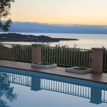 Villa Superior For 19 Guests *