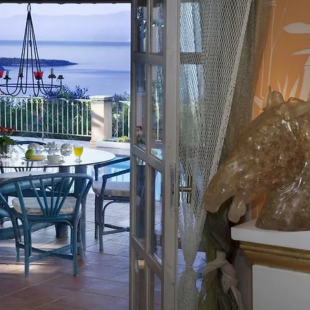 Superior For 19 Guests * Kranidi